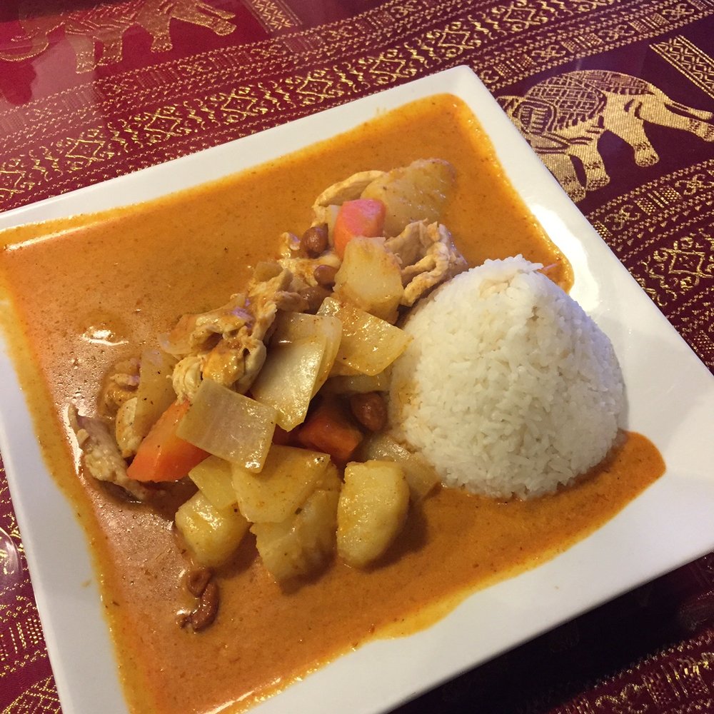 Thai Thip Restaurant - Massamun Curry with chicken - Thai Near Me - Hurst, Texas Thai Thip Restaurant - Massamun Curry with chicken - Thai Near Me - Hurst, Texas