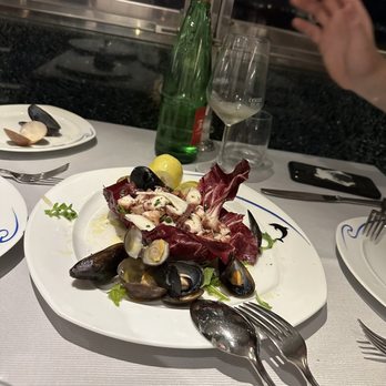 Bagni Delfino - Seafood Near Me - Sorrento, NA Bagni Delfino - Seafood Near Me - Sorrento, NA