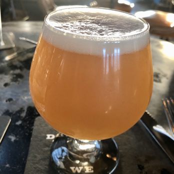 Vinsetta Garage - M-43 local juicy IPA - American Near Me - Berkley, Michigan
