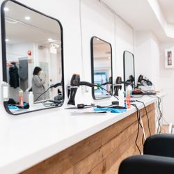 Kamiya Hairdressing
