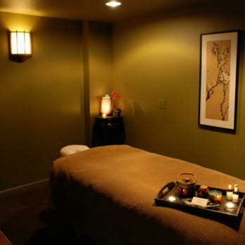 Fit 2 Stretch - Treatment Room For Therapeutic Massages and one on one Fascial Stretch Therapy. - Massage Therapy Near Me - Ramsey, New Jersey Fit 2 Stretch - Treatment Room For Therapeutic Massages and one on one Fascial Stretch Therapy. - Massage Therapy Near Me - Ramsey, New Jersey