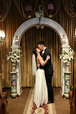 French Quarter Wedding Chapel by null