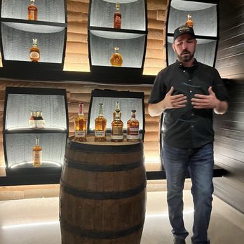 Wild Turkey - Josh - Distilleries Near Me - Lawrenceburg, Kentucky Wild Turkey - Josh - Distilleries Near Me - Lawrenceburg, Kentucky