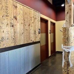 Yabby Hut - Restrooms