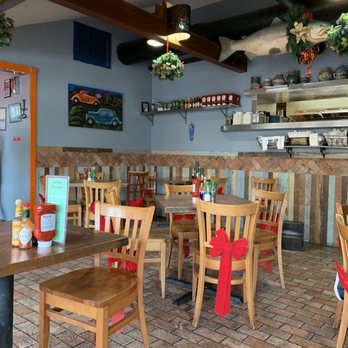 Oscar's Cafe - Inside sitting area - Mexican Near Me - Springdale, Utah