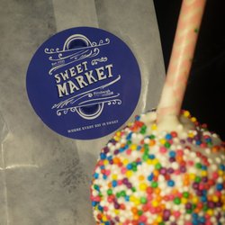 Sweet Market - Happy Birthday Cakepop!