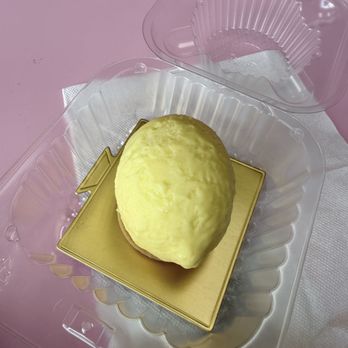 Cs Mad Batter Cakery - Bakeries Near Me - Sparks, Nevada