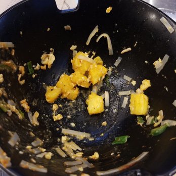 honeygrow - Leftover pineapple after having eaten multiple pieces already - Salad Near Me - Philadelphia, Pennsylvania