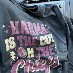 T Shirt Ave