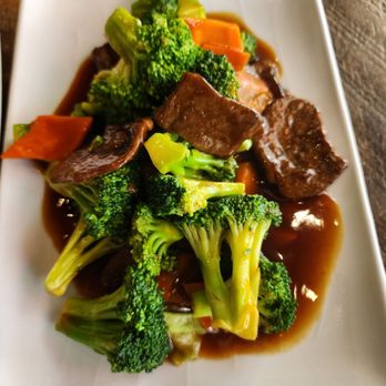 Vegan District Asian Eatery - Beef Broccoli - Vegan Near Me - Anaheim, California Vegan District Asian Eatery - Beef Broccoli - Vegan Near Me - Anaheim, California