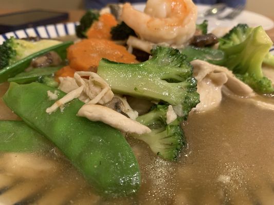 Peter's Sushi & Thai by null