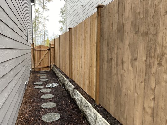 Wood fence installation - Wood fence removal and installation