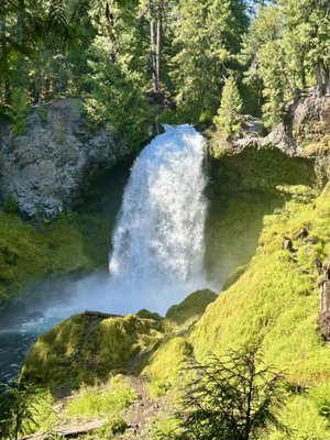 Sahalie Falls by null