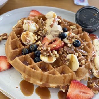 Everyday Eatery - Cafes Near Me - Irvine, California