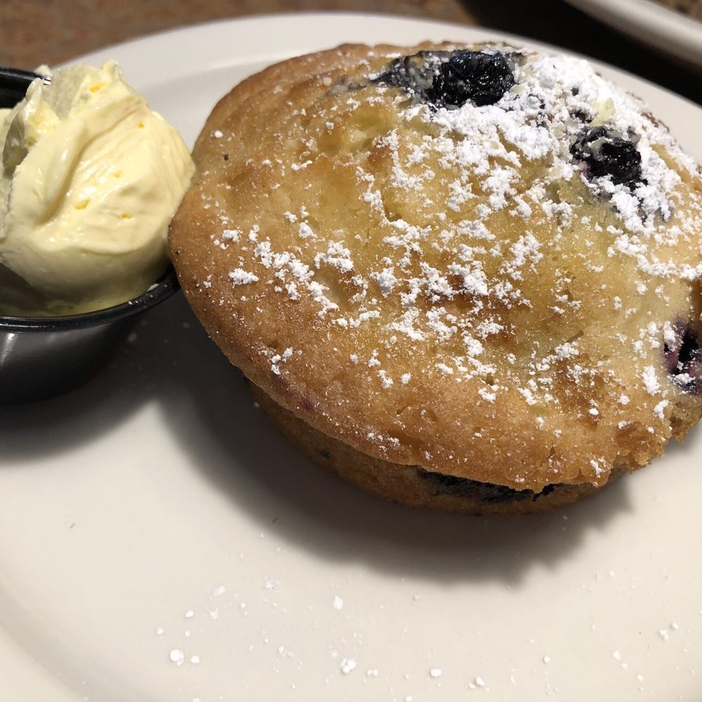 Huckleberry's - Huckleberry Muffin - Breakfast & Brunch Near Me - Fairfield, California