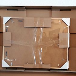 artvera - Bruchsicher verpackt / Shatterproof packed