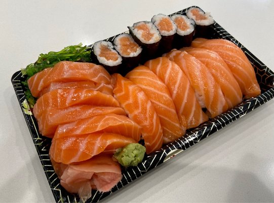 Tamashi Ramen Sushi- Holcombe Rice Village by null