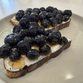 Morning Lobby - Blueberry mascarpone toast with honey - Coffee & Tea Near Me - San Jose, California Morning Lobby - Blueberry mascarpone toast with honey - Coffee & Tea Near Me - San Jose, California