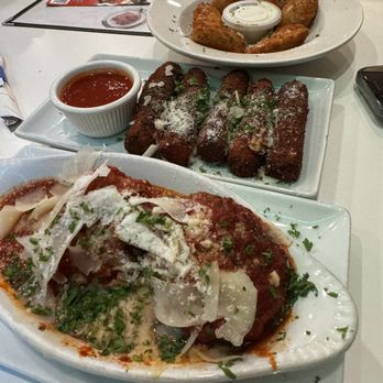 Colonna's Pizza & Pasta - Mozzarella Sticks (5), Meatballs Appetizer, Jalapeo Poppers (6) - Pizza Near Me - Centennial, Colorado