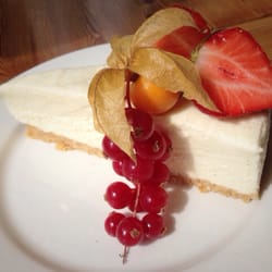Parkcafe Buiten - White chocolate cheesecake... :O