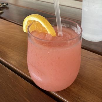 Dockside Brewery - Frozen Rosé - Breweries Near Me - Milford, Connecticut