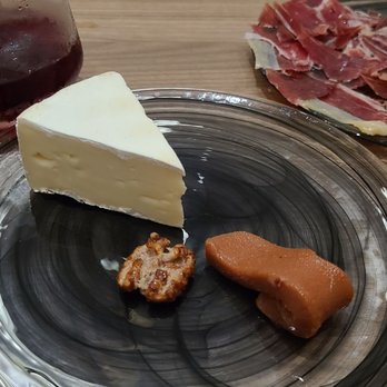 El Cielo - Brie with guava pasta and a candied walnut - Tapas Bars Near Me - Honolulu, Hawaii El Cielo - Brie with guava pasta and a candied walnut - Tapas Bars Near Me - Honolulu, Hawaii
