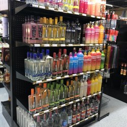 Pina Wine & Spirits