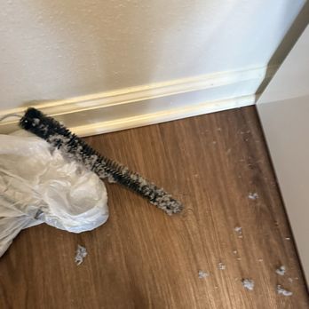 Nelson Pointe Apartment Homes - Dirty dryer - Apartments Near Me - Lake Charles, Louisiana