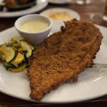 The Rackhouse - Chicken fried chicken - American Near Me - The Colony, Texas The Rackhouse - Chicken fried chicken - American Near Me - The Colony, Texas