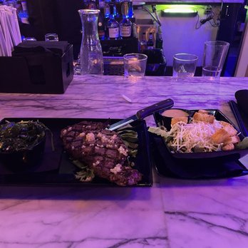 Fin & Feathers - Soul Food Near Me - Douglasville, Georgia