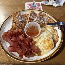 Lighthouse Lounge - French toast with bacon and eggs