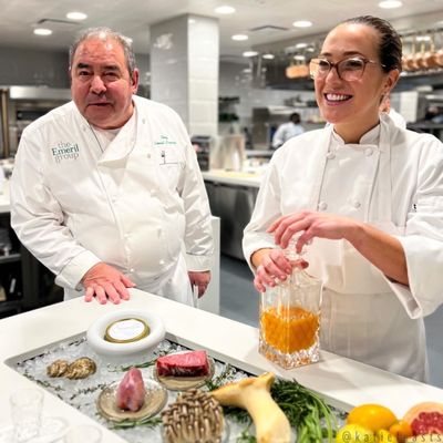Emeril's by null