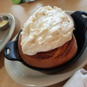 HashTAG - Central Park - Cinnamon Roll! - Breakfast & Brunch Near Me - Denver, Colorado