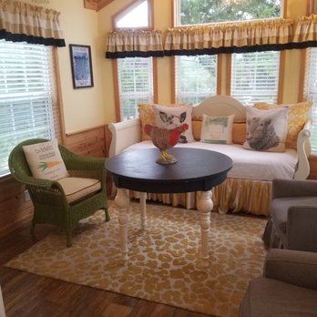 Serenity Farmhouse Inn - Venues & Event Spaces Near Me - Wimberley, Texas Serenity Farmhouse Inn - Venues & Event Spaces Near Me - Wimberley, Texas