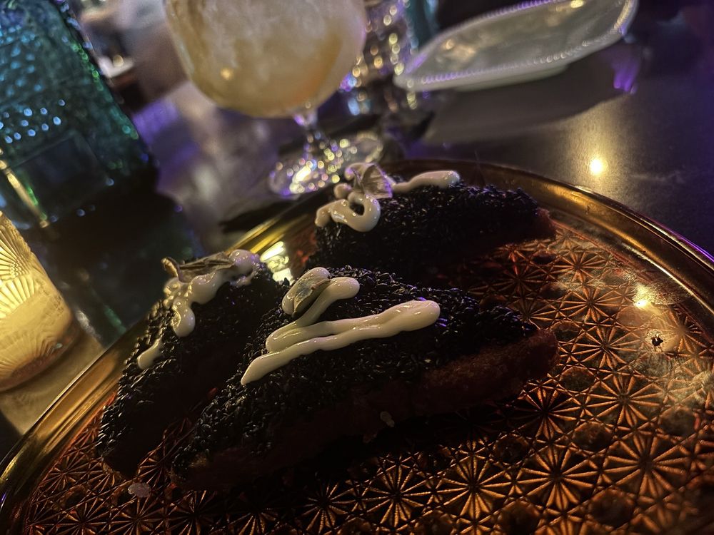 The Flying Saucer Logo