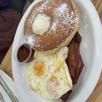 Brothers Cafe - Pancakes and eggs - Cafes Near Me - San Mateo, California Brothers Cafe - Pancakes and eggs - Cafes Near Me - San Mateo, California