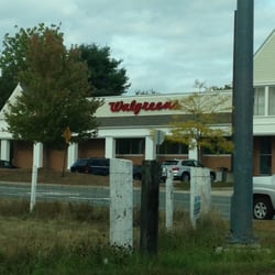 Walgreens - Walgreens -- 68 Main Street / RTE 109, Medway      Exterior