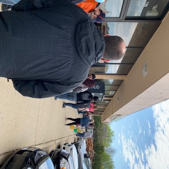 Chicago Culinary Kitchen - People in line! - Barbeque Near Me - Palatine, Illinois