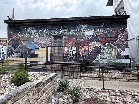 Metcalf BBQ at Mean Eyed Cat by null