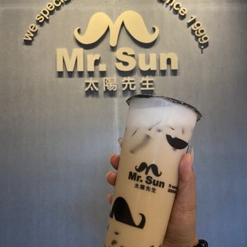 Mr Sun Tea - Strawberry Boba Milk Tea - Juice Bars & Smoothies Near Me - Fremont, California