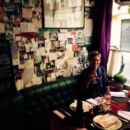 A cosy French atmosphere.