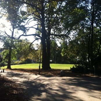 Hanielpark - Parks Near Me - Dusseldorf, NW