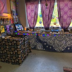 The Healing Stones Metaphysical Shop