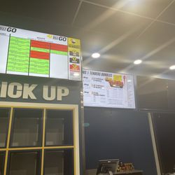 Buffalo Wild Wings Go - Inside