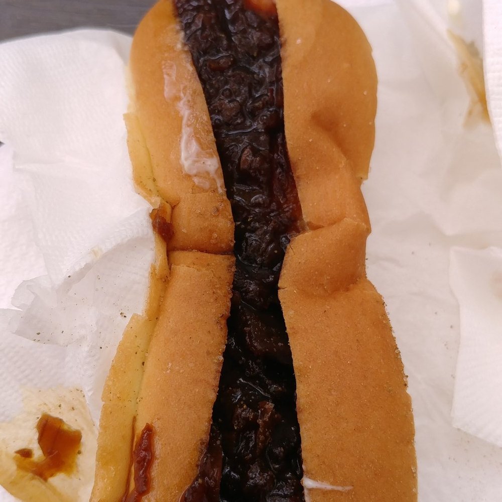 Flo's Hot Dogs - Hot Dogs Near Me - Cape Neddick, Maine