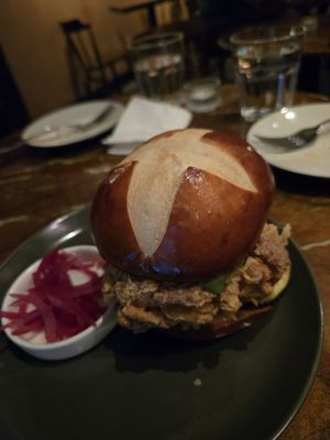Tawan Thai Burger by null