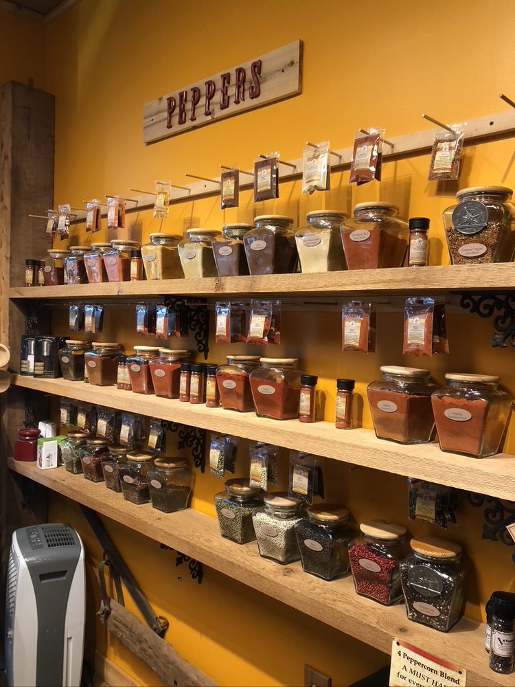 THE SPICE & TEA EXCHANGE SULPHUR Updated April 2024 13 Photos 8 W