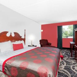 Ramada by Wyndham Henderson/Evansville - Guest room