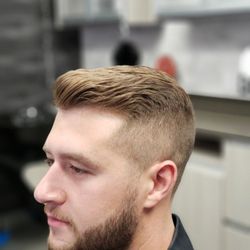 Tailor Made Cuts - Classic haircut with a beard line up