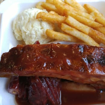 Cole's Bar-B-Q - Barbeque Near Me - Fairfield, Texas